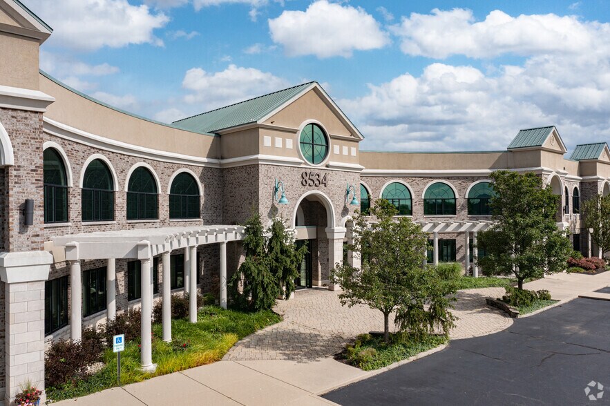 More Photos Of 8534 Yankee St, Dayton Office For Sale