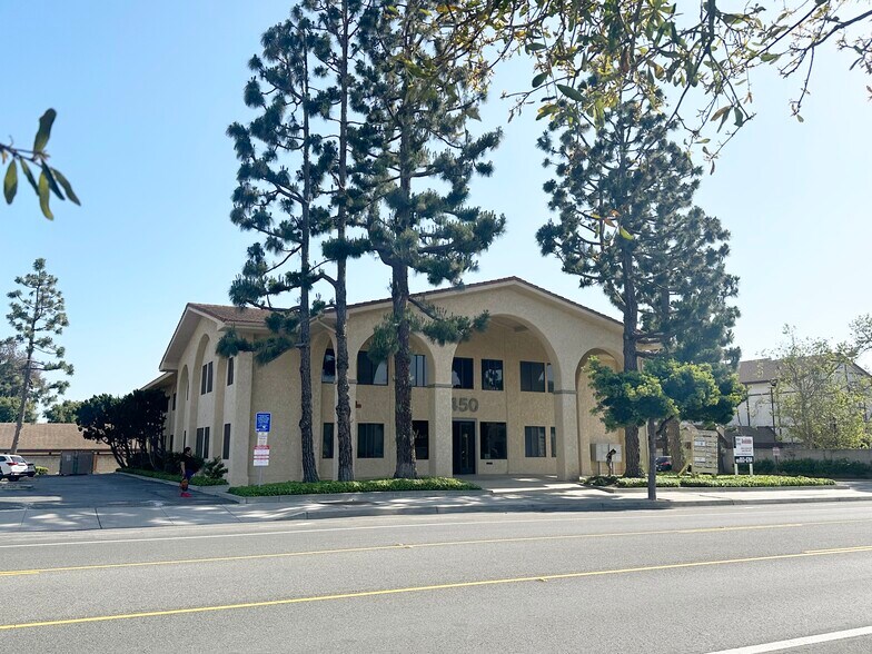 More Photos Of 5450 Ralston St, Ventura Office For Lease