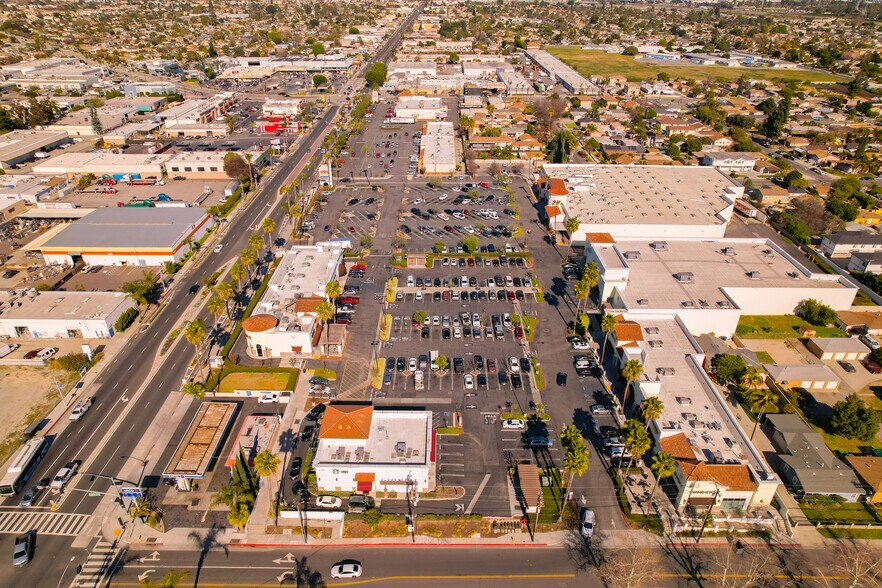More Photos Of 1830 Durfee Ave, South El Monte Unknown For Lease