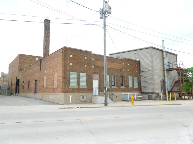 Primary Photo Of 240 W Division St, Fond Du Lac Manufacturing For Sale