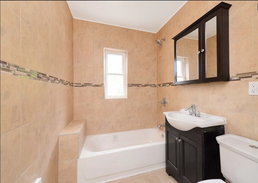 More Photos Of 112 Beech St, Yonkers Apartments For Sale