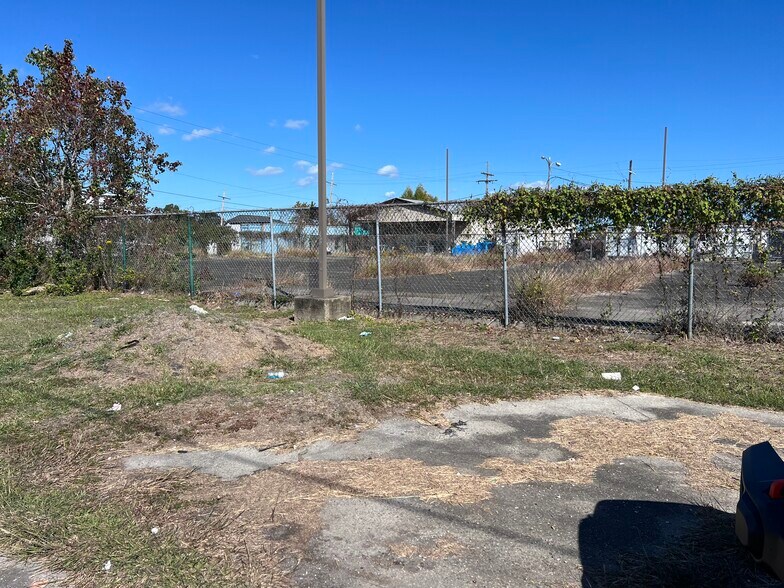 More Photos Of 7431 Saint Bernard Hwy, Arabi Land For Sale