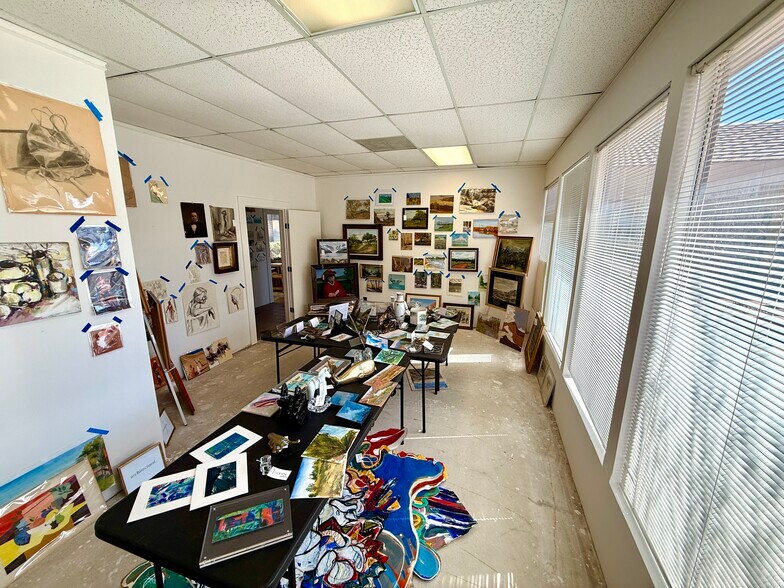 More Photos Of 8850 Business Park Dr, Austin Office For Sale