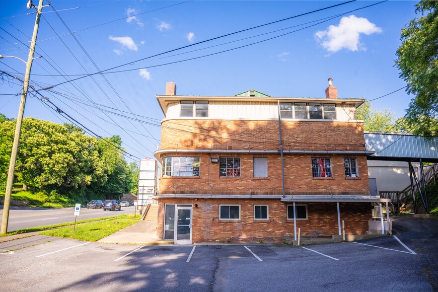 More Photos Of 1085 Tunnel Rd, Asheville Storefront Retail Office For Lease