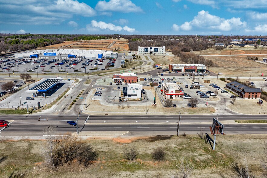 More Photos Of 14307 NE 23rd St, Choctaw Restaurant For Sale