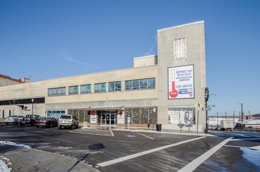 More Photos Of 35 N Park St, Mansfield Office For Sale
