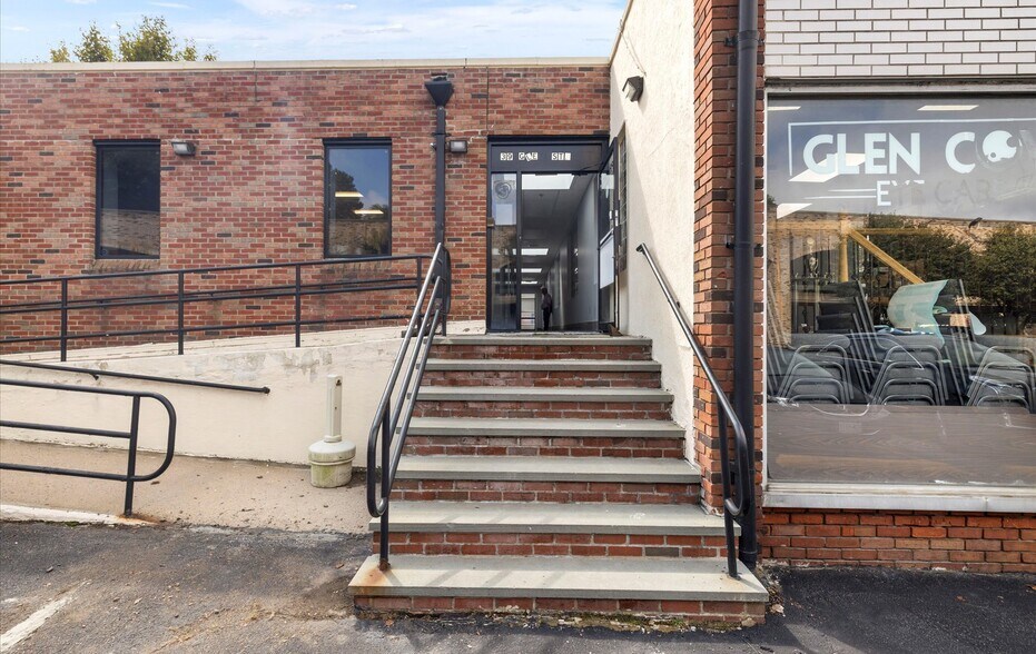 More Photos Of 37-39 Glen St, Glen Cove Office Residential For Sale