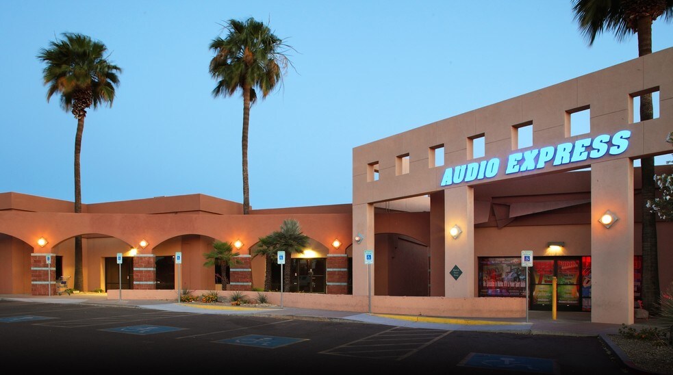 More Photos Of 4915-4965 N 51st Ave, Glendale Unknown For Lease