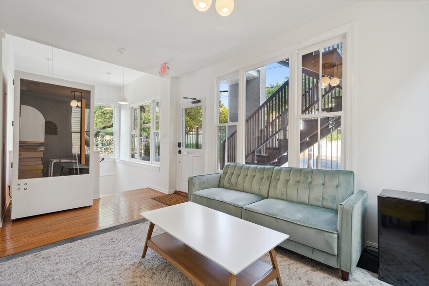 More Photos Of 702 San Antonio St, Austin Loft Creative Space For Lease