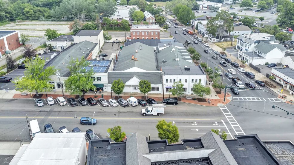 More Photos Of 1-15 Hill St, Southampton Storefront Retail Office For Lease