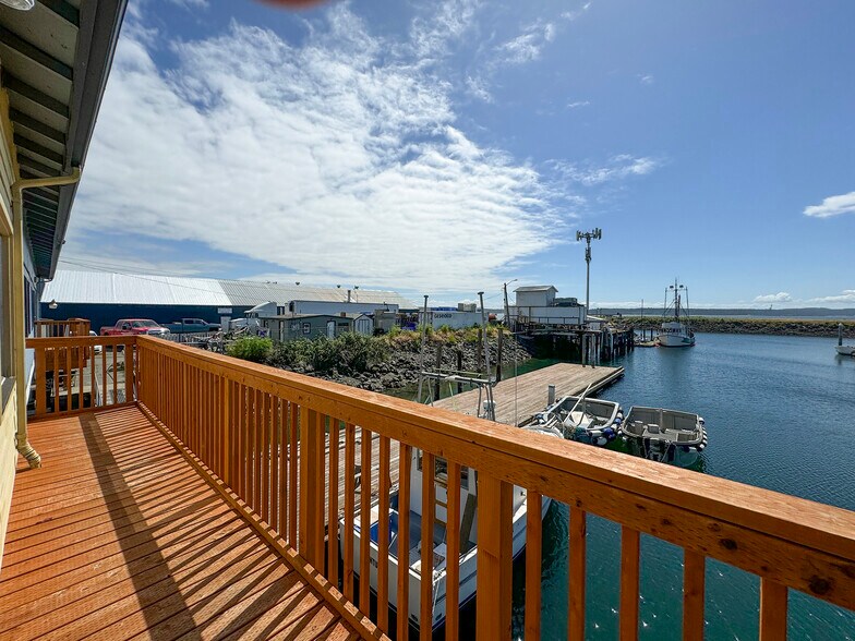 More Photos Of 2503 Washington Street, Port Townsend Specialty For Sale