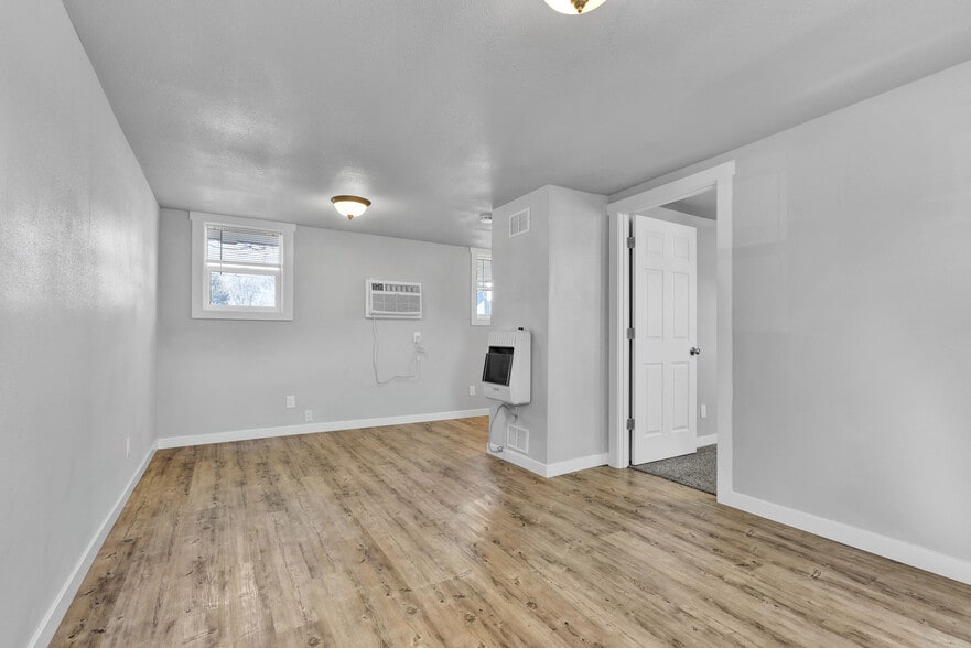 More Photos Of 415 S 11th E, Mountain Home Multifamily For Sale