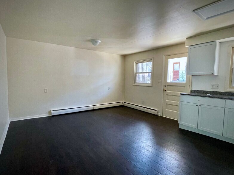 More Photos Of 101 Hooper Rd, Endicott Apartments For Sale