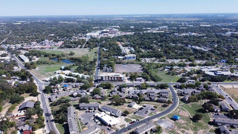 More Photos Of 3515 Webberville Rd, Austin Apartments For Lease