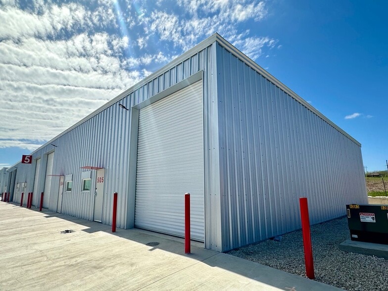 More Photos Of 3225 FM 2001, Buda Unknown For Lease