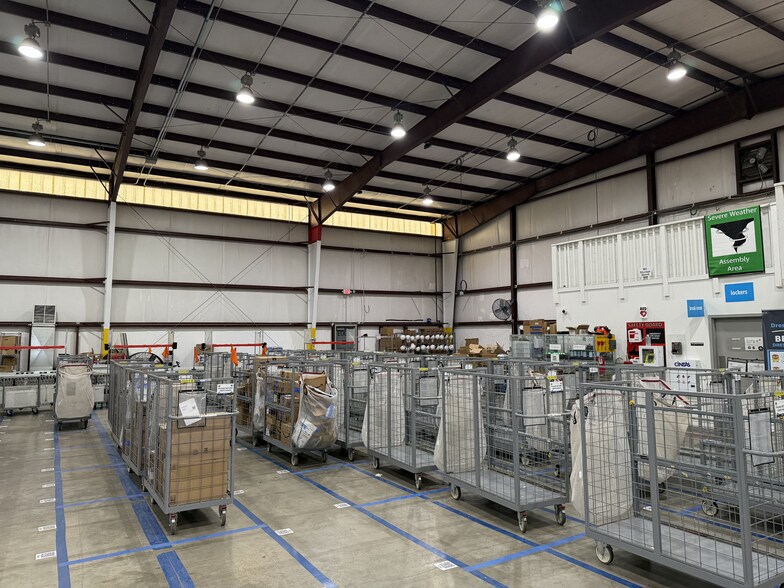 More Photos Of 3623 N Star Dr, Stillwater Warehouse For Lease