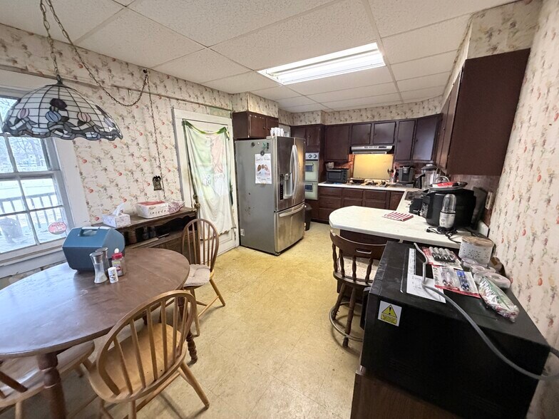 More Photos Of 41 Atlantic St, Keyport Apartments For Sale