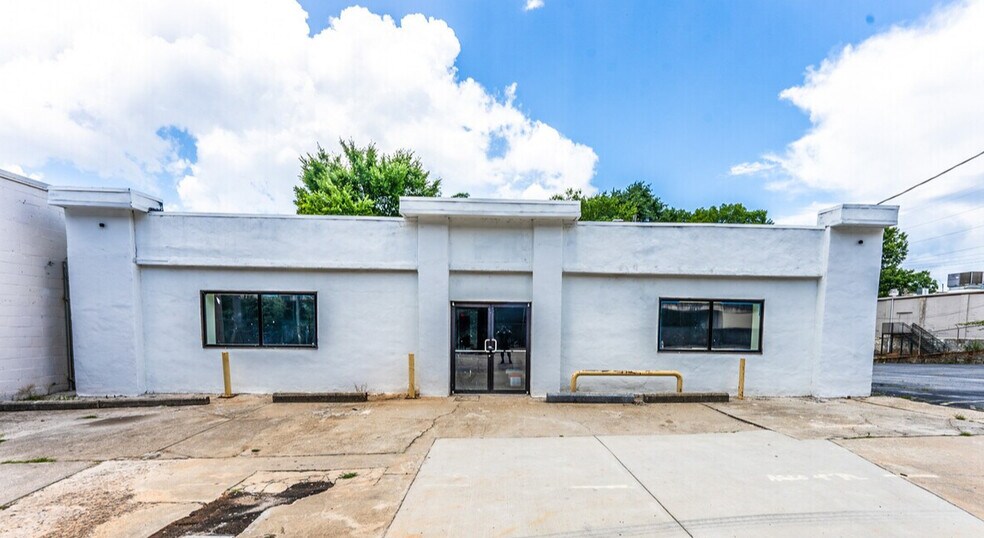 Primary Photo Of 446 Ralph McGill Blvd NE, Atlanta Office For Sale