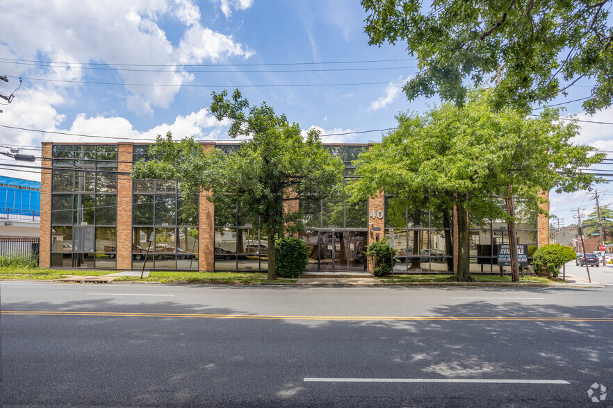 Primary Photo Of 40 Underhill Blvd, Syosset Office For Lease