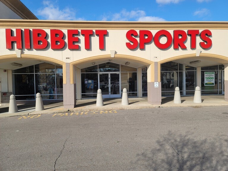 More Photos Of 4264-4320 Summer Ave, Memphis Unknown For Lease