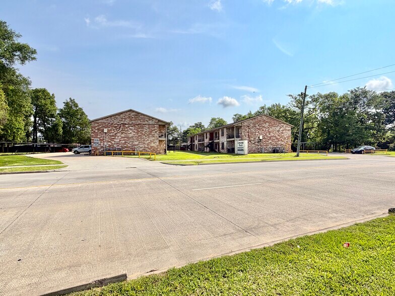 More Photos Of 5520-5530 Concord Rd, Beaumont Apartments For Sale