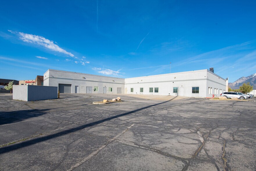 More Photos Of 10888 S 300 W, South Jordan Office For Sale