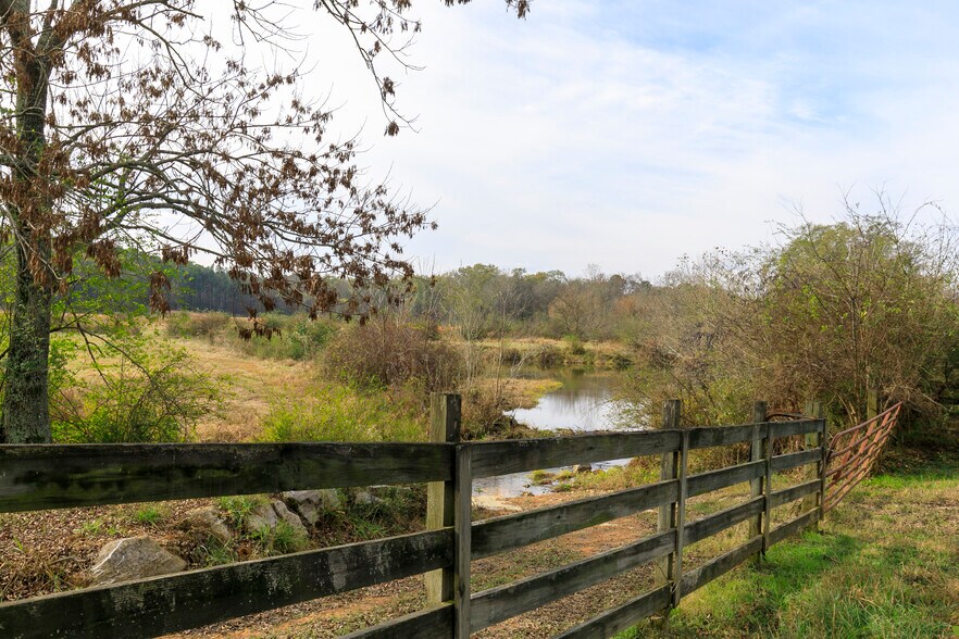 More Photos Of 1907 Old Cedartown Rd, Cedartown Land For Sale