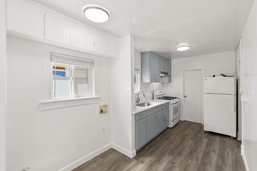 More Photos Of 4236 1/2 41st St, San Diego Apartments For Sale
