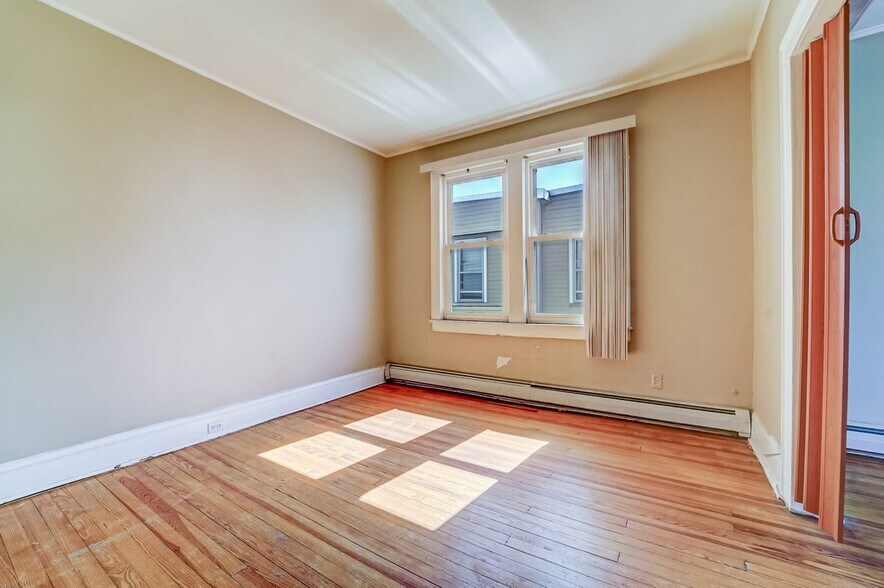 More Photos Of 102 Exton Ave, North Arlington Apartments For Sale