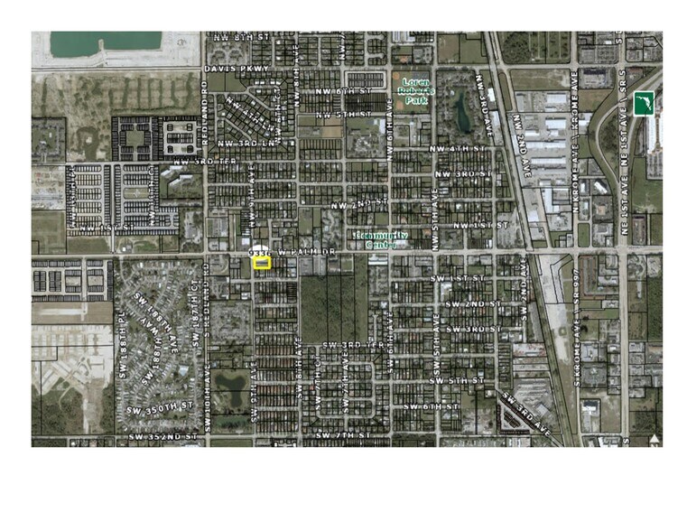 More Photos Of 881 W Palm Dr, Florida City General Retail For Lease
