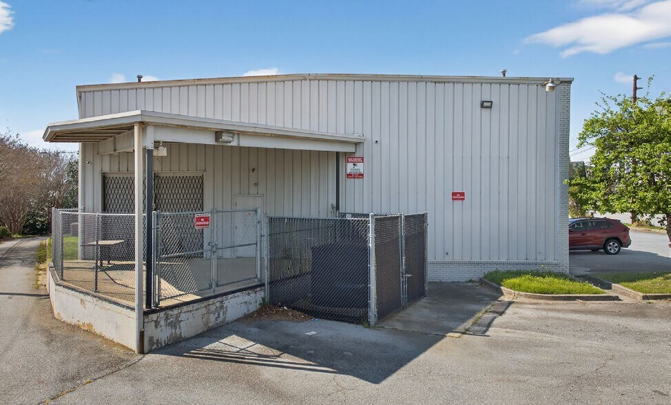 More Photos Of 234-236 Union St, Spartanburg Office For Lease
