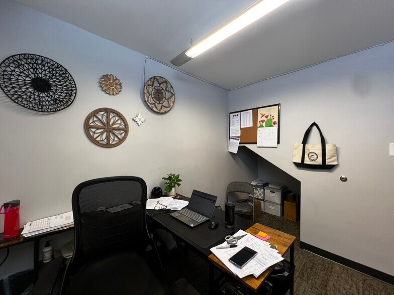 More Photos Of 711 N Cascade Ave, Colorado Springs Office For Lease