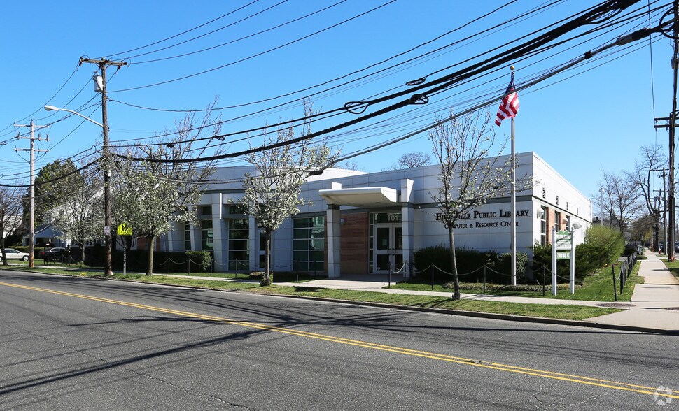 101 Jerusalem Ave, Hicksville, NY 11801 Public Library For Sale