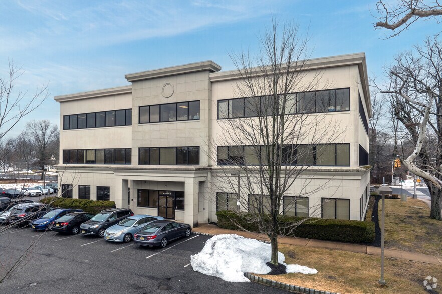 More Photos Of 444 Neptune Blvd, Neptune Office For Lease