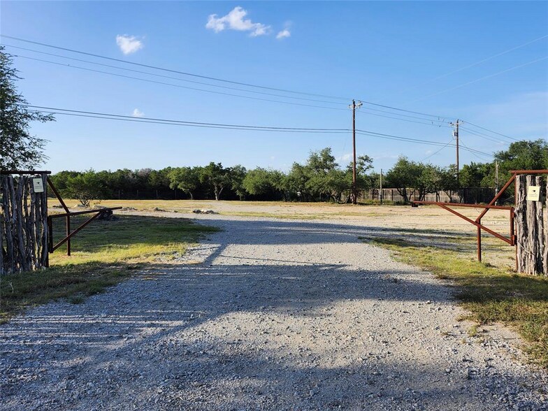 More Photos Of 12716 Fitzhugh Rd, Austin Office For Lease