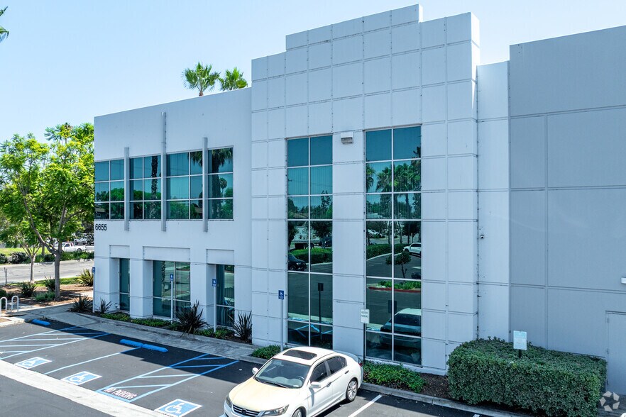 More Photos Of 6655 Knott Ave, Buena Park Distribution For Lease