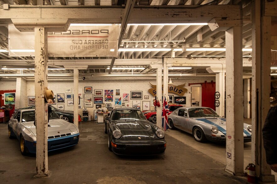 More Photos Of 1317-1323 Willow St, Los Angeles Showroom For Sale
