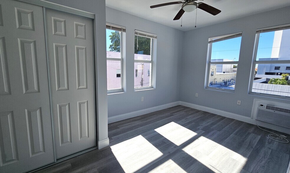 More Photos Of 1142 SW 4th St, Miami Apartments For Sale