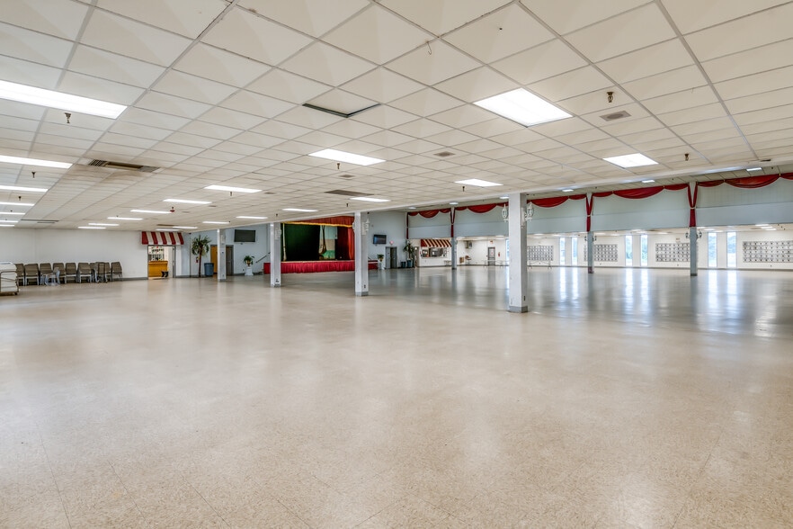 More Photos Of 555 Eastern Blvd, Montgomery Lodge Meeting Hall For Sale