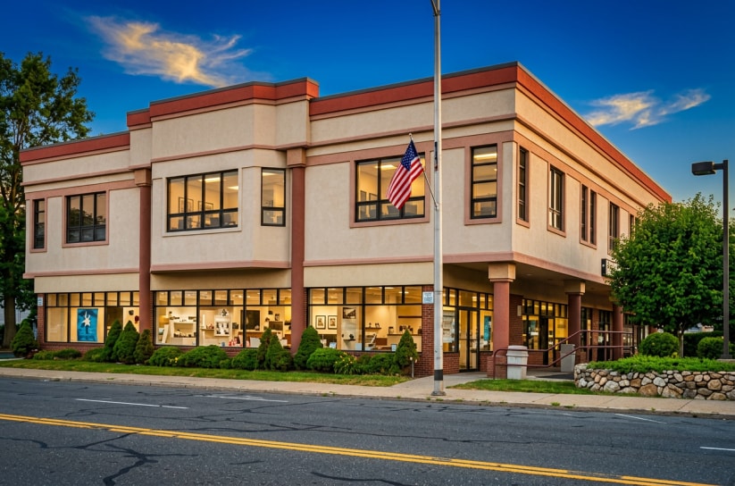 More Photos Of 59 N Main St, Bristol Unknown For Lease