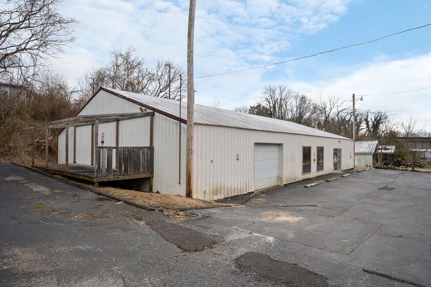 More Photos Of 170 Mayberry St, Sparta Industrial For Lease