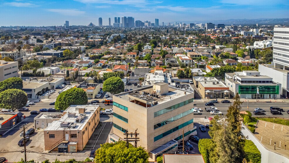 More Photos Of 240 S La Cienega Blvd, Beverly Hills Medical For Lease