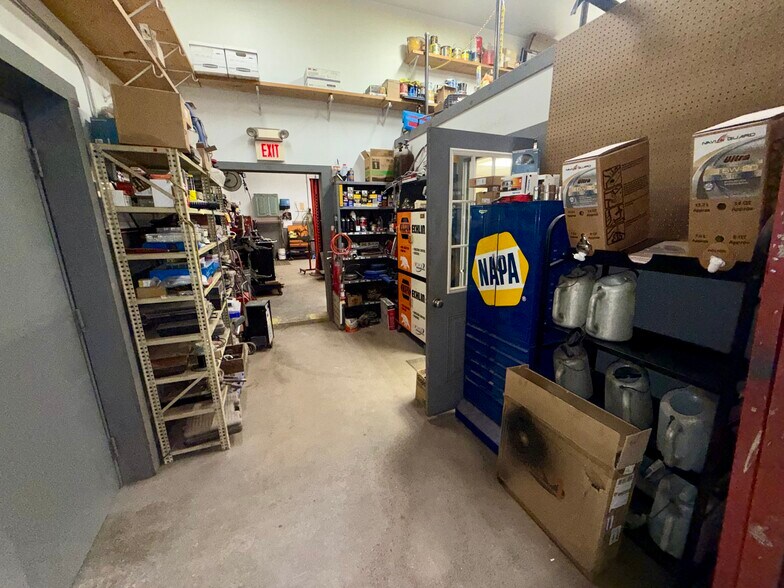 More Photos Of 315 Creamery Rd, South Ryegate Industrial For Sale