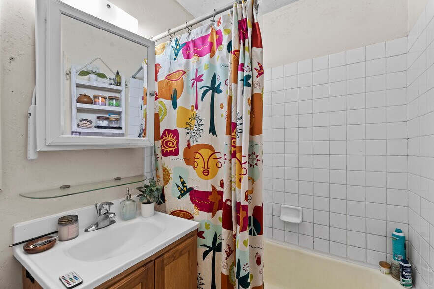 More Photos Of 2126-34 30th st, San Diego Apartments For Sale