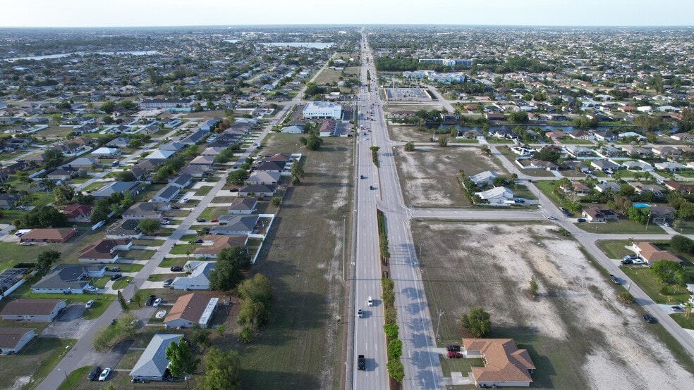 More Photos Of 1800 SW Santa Barbara Pl, Cape Coral Land For Sale
