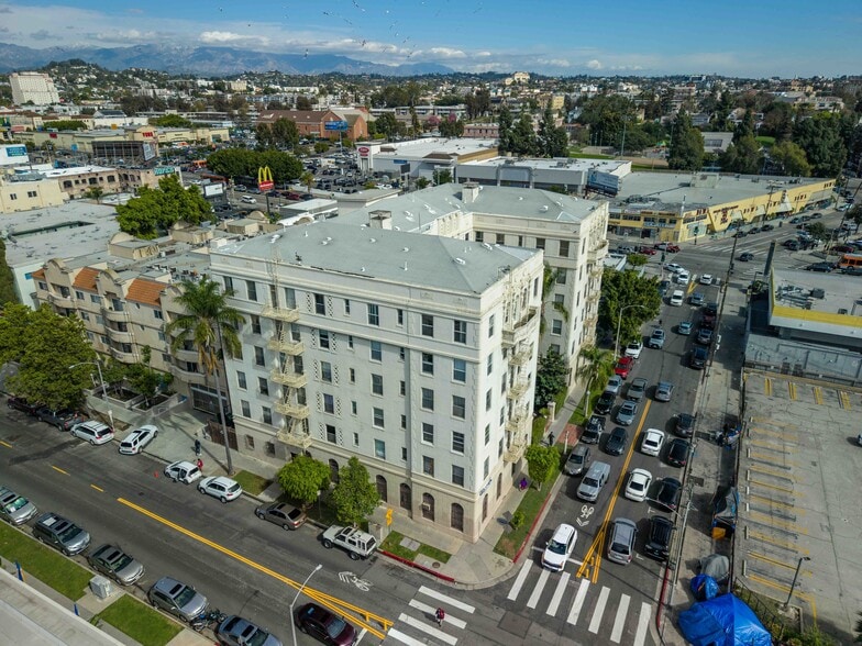 More Photos Of 3333 W 4th St, Los Angeles Apartments For Sale
