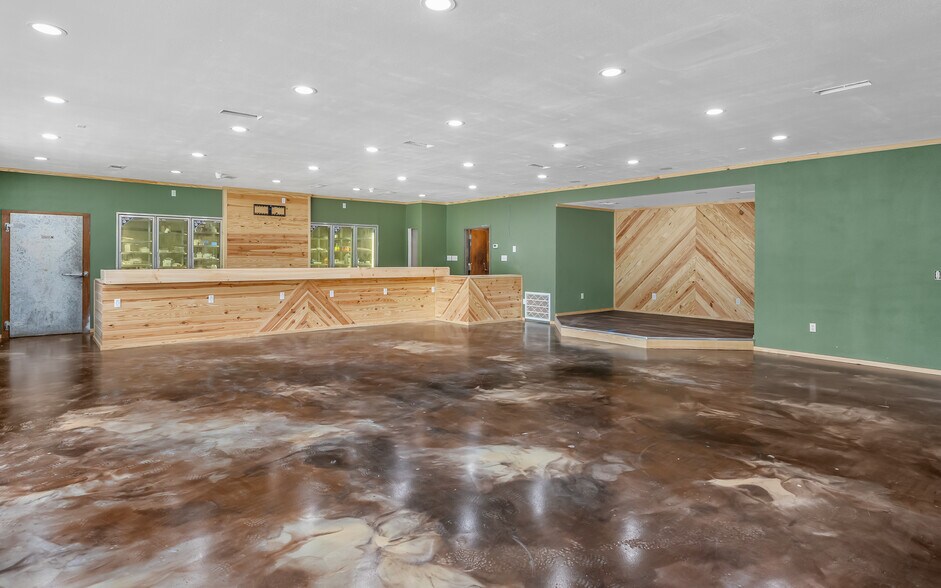 More Photos Of 14613 Hwy 2, Shongaloo Truck Stop For Sale