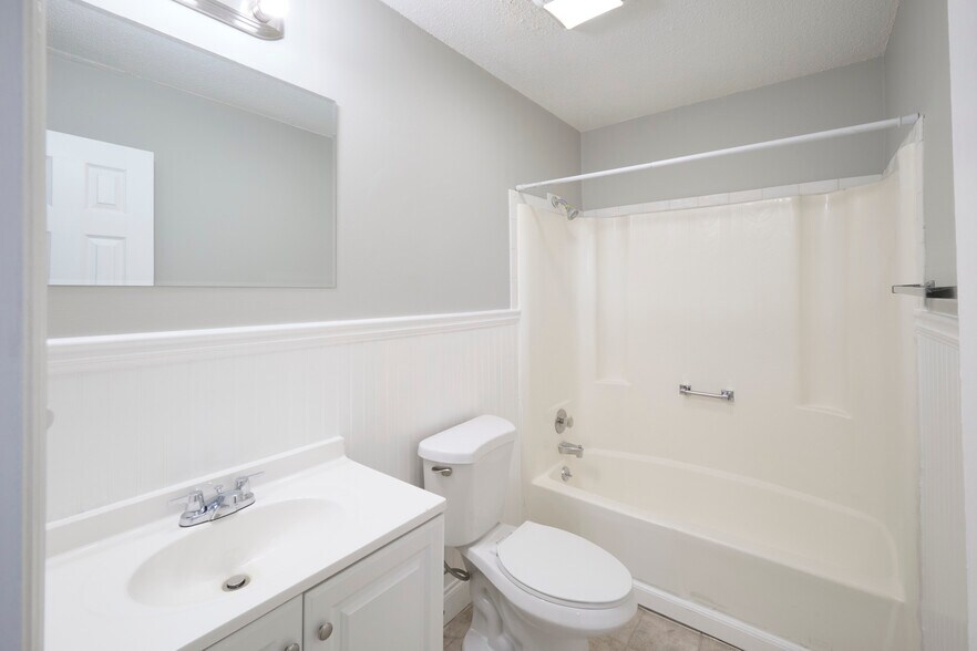 More Photos Of 4848 Scheel Rd, Knoxville Apartments For Sale