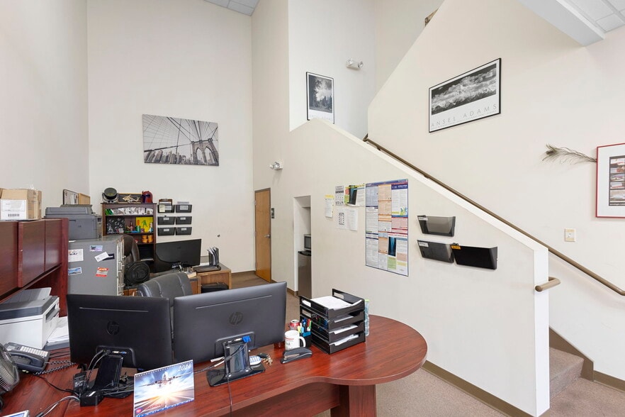 More Photos Of 8750 Exchange Dr, Orlando Warehouse For Sale