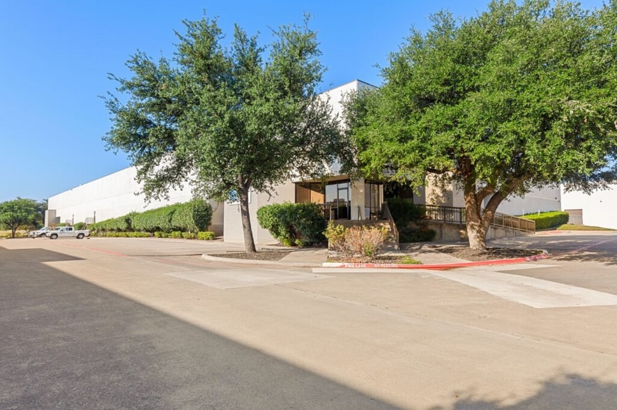 More Photos Of 4300 Beltway Pl, Arlington Unknown For Lease